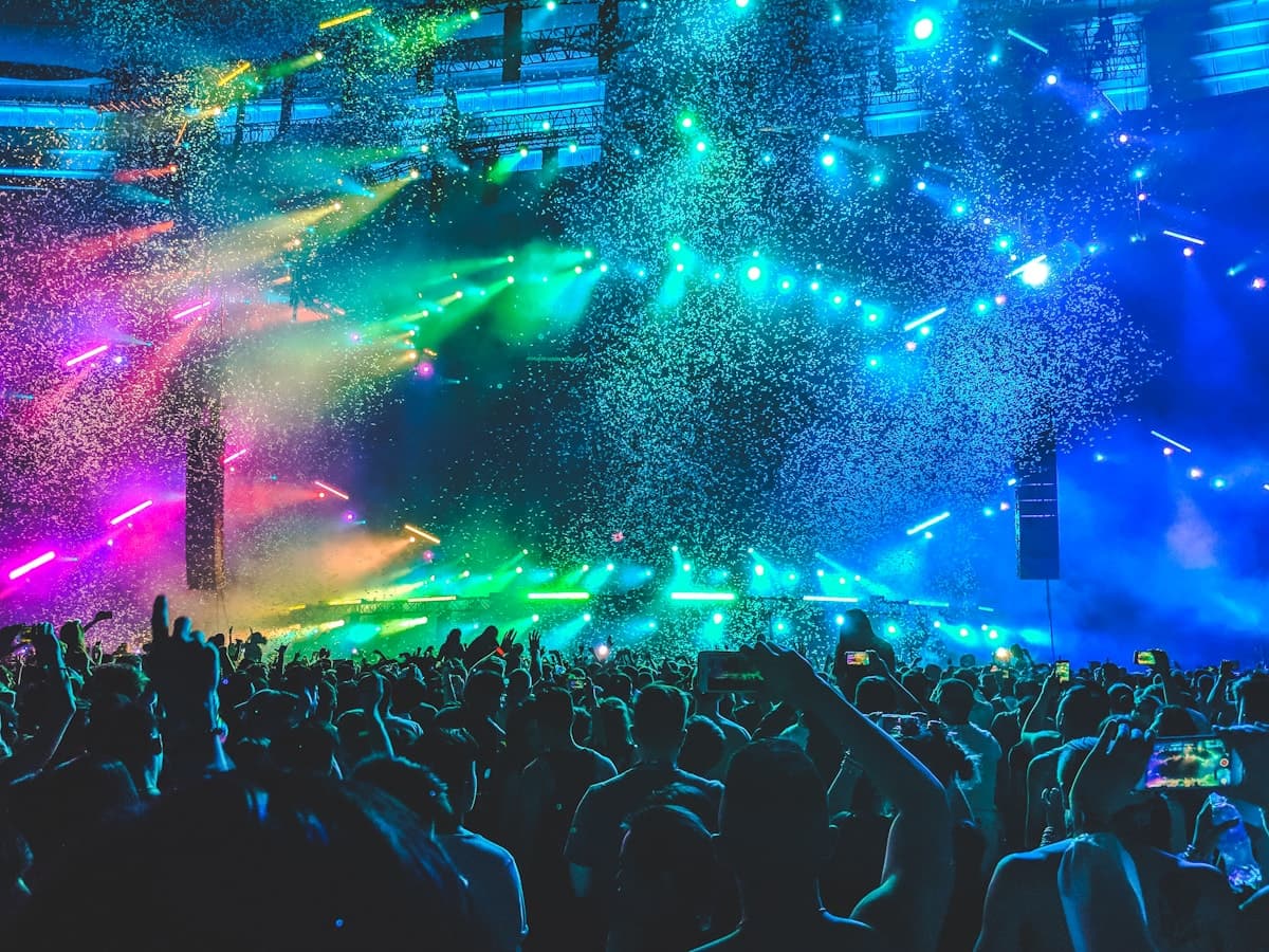Crowd at a GOOM live event